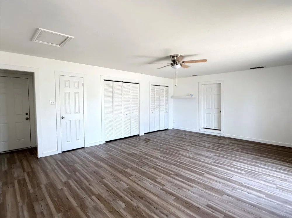 108 E Kirby Avenue Quinlan, TX 75474