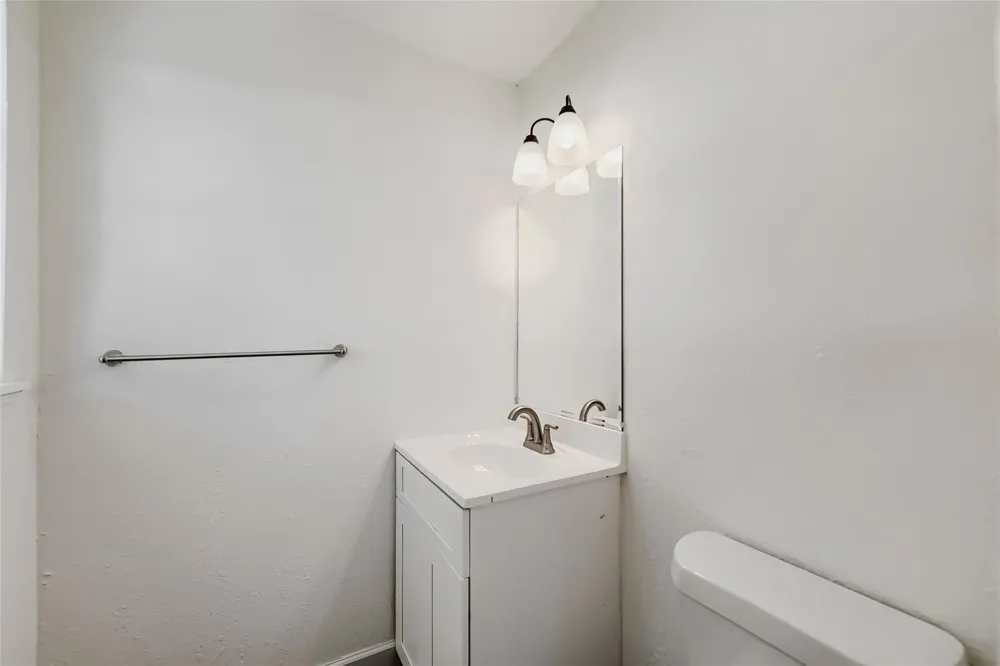 205 Morningside Drive Friendswood, TX 77546