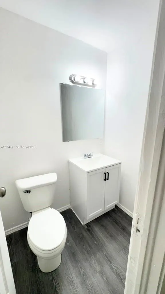 605 S J St #2 Lake Worth, FL 33460