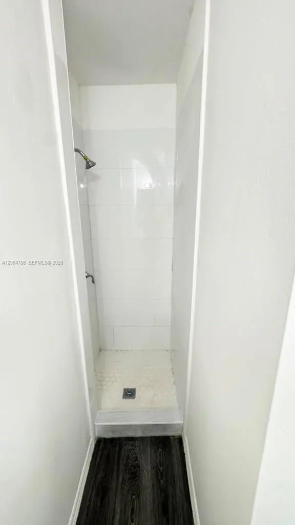 605 S J St #2 Lake Worth, FL 33460