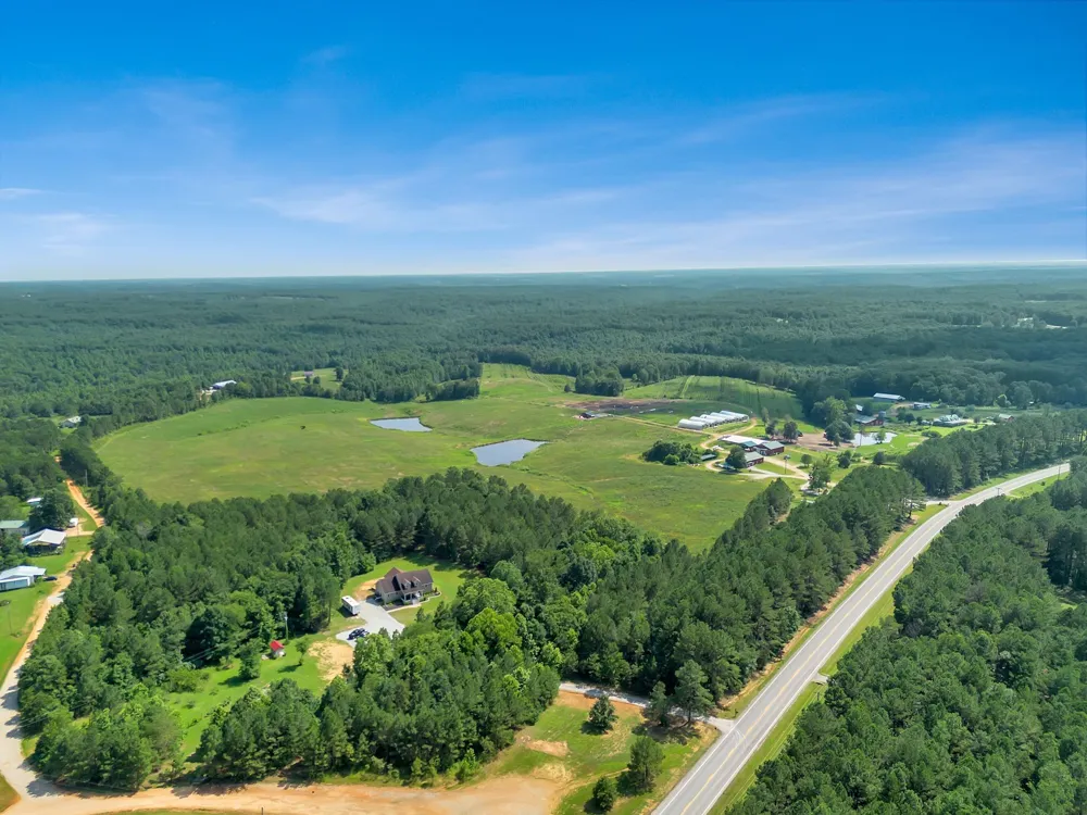 3534 Summertown Hwy Summertown, TN 38483
