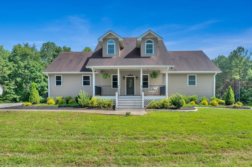 3534 Summertown Hwy Summertown, TN 38483