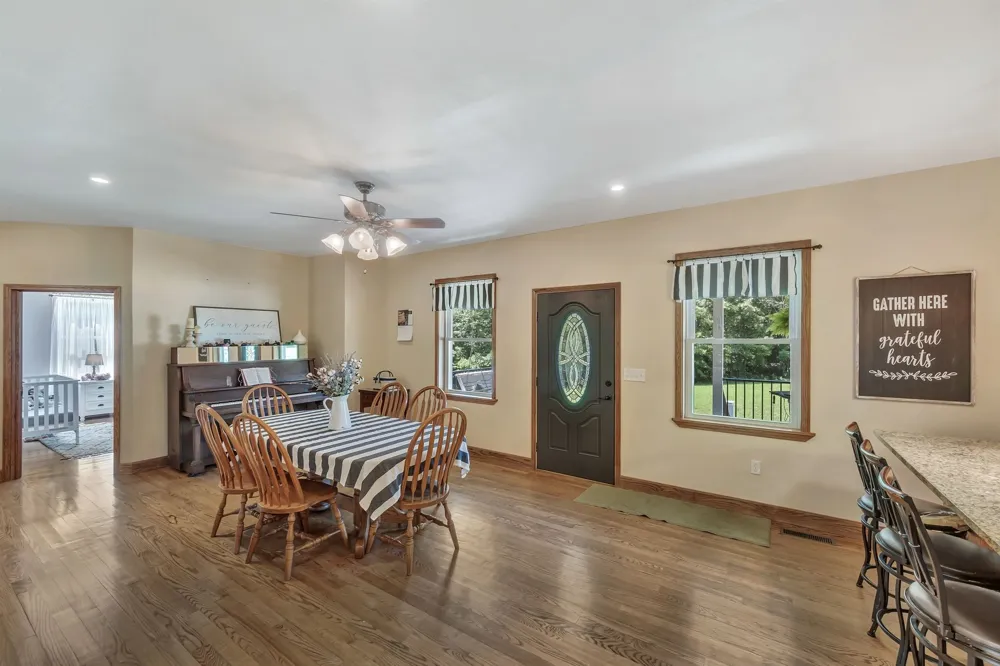 3534 Summertown Hwy Summertown, TN 38483