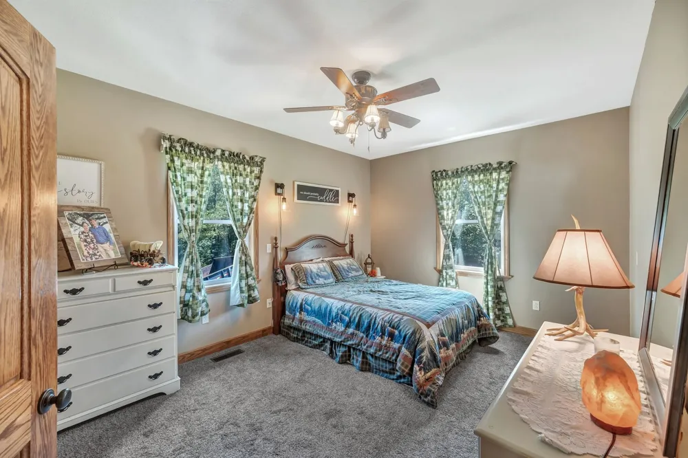 3534 Summertown Hwy Summertown, TN 38483