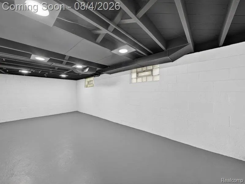 25627 Princeton Street Dearborn Heights City, MI 48125
