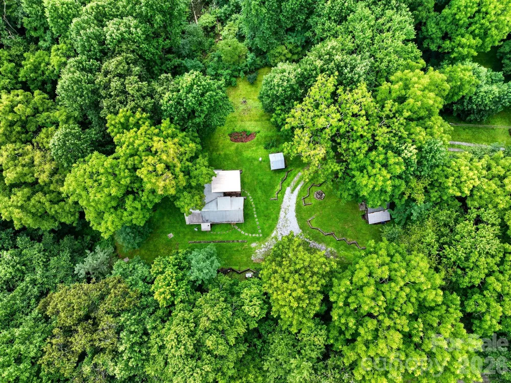 142 Marquis Lane Waynesville, NC 28785