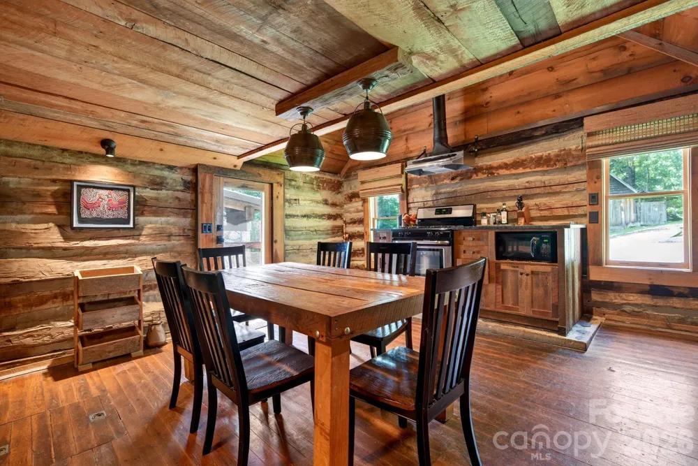 142 Marquis Lane Waynesville, NC 28785