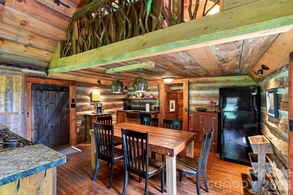 142 Marquis Lane Waynesville, NC 28785