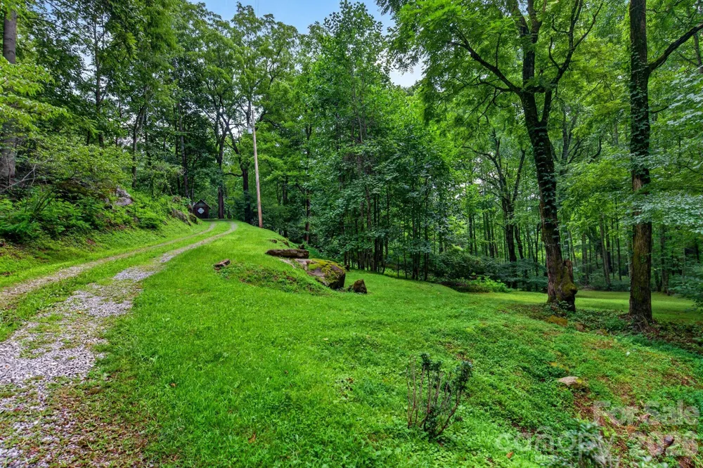 142 Marquis Lane Waynesville, NC 28785