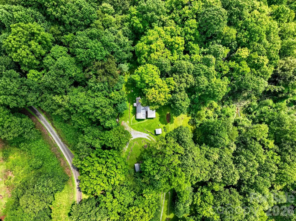 142 Marquis Lane Waynesville, NC 28785