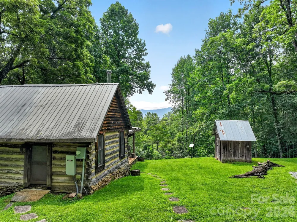 142 Marquis Lane Waynesville, NC 28785