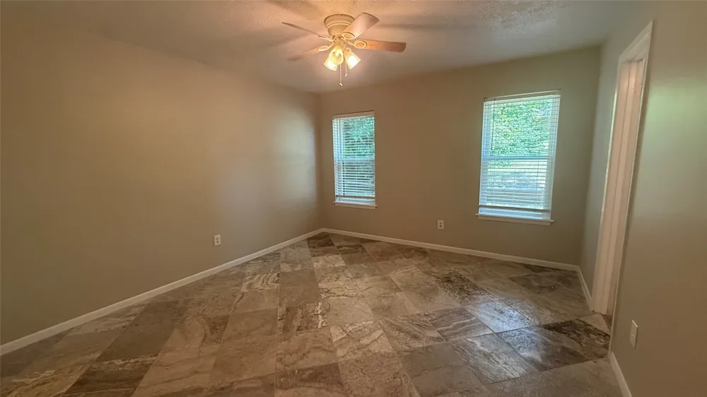 106 E Fairway Drive Hideaway, TX 75771