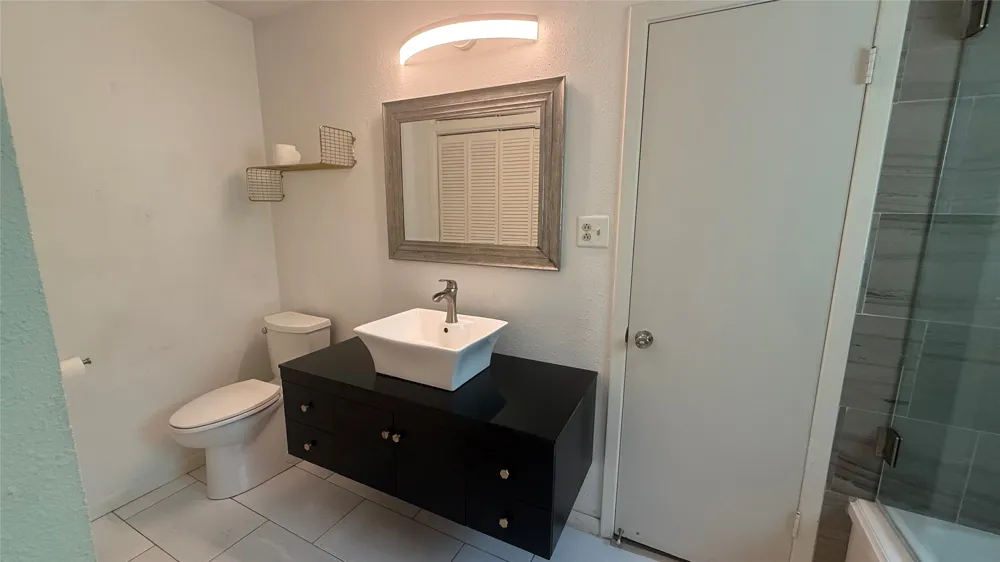 106 E Fairway Drive Hideaway, TX 75771