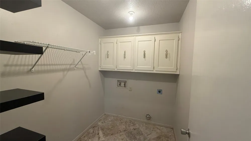 106 E Fairway Drive Hideaway, TX 75771