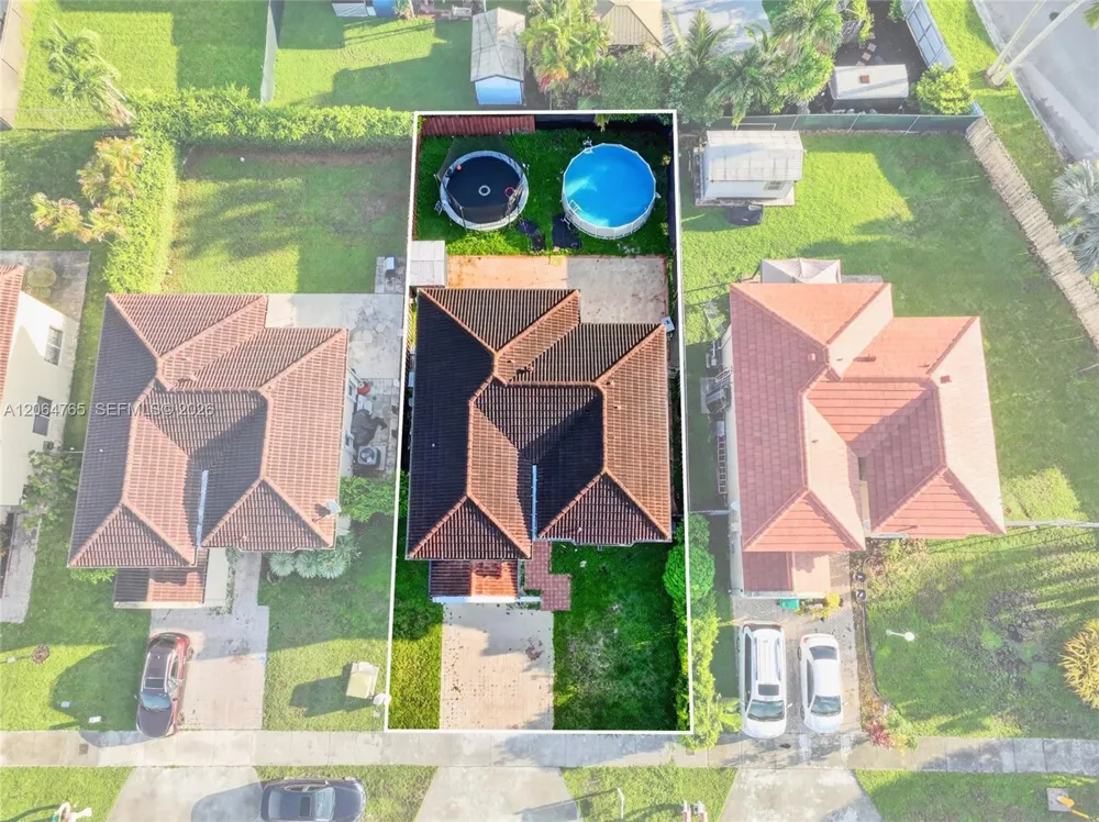 14137 SW 164th Ter Miami, FL 33177
