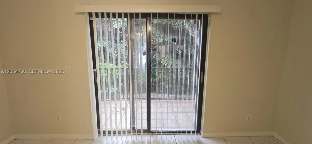 9092 NW 40th St #4 Coral Springs, FL 33065