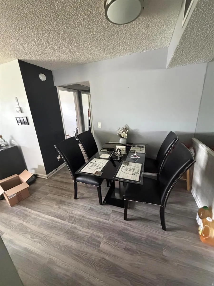 7161 Golf Colony Court #201 Lake Worth, FL 33467