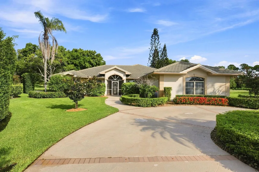 3608 TWIN LAKES TERRACE Fort Pierce, FL 34951
