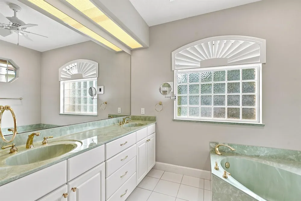 3608 TWIN LAKES TERRACE Fort Pierce, FL 34951