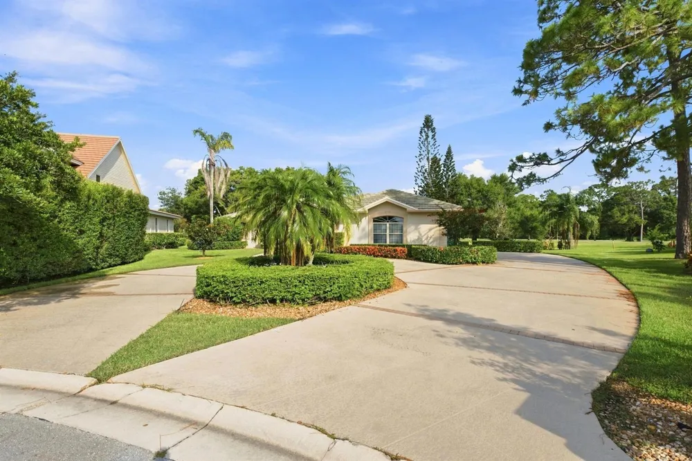 3608 TWIN LAKES TERRACE Fort Pierce, FL 34951