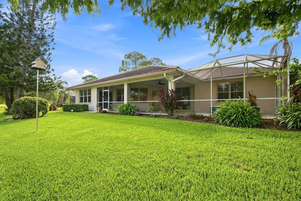 3608 TWIN LAKES TERRACE Fort Pierce, FL 34951