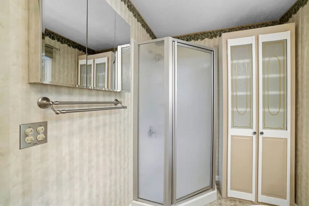 27 Dogwood Hollar Lane Hayesville, NC 28904