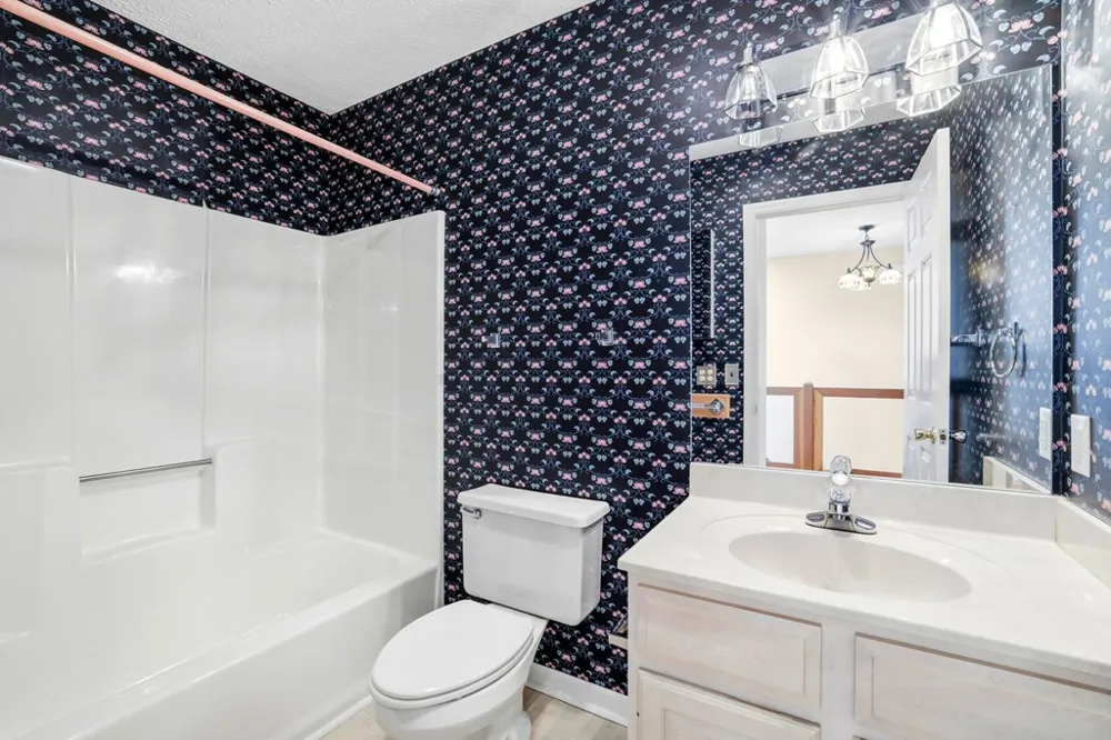 27 Dogwood Hollar Lane Hayesville, NC 28904