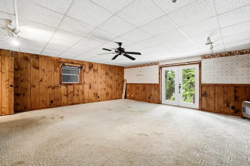 27 Dogwood Hollar Lane Hayesville, NC 28904