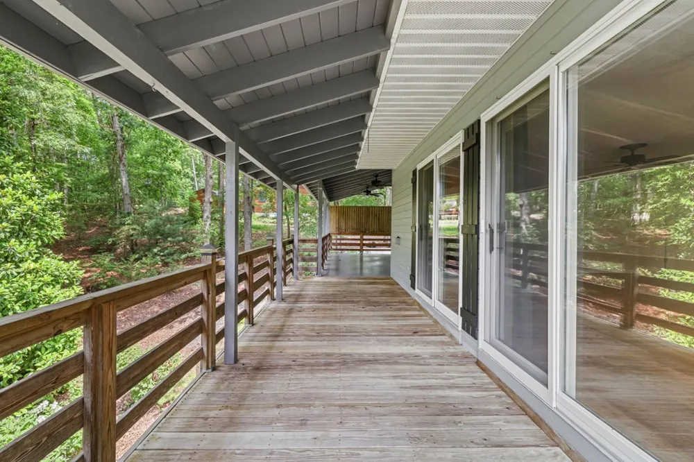 27 Dogwood Hollar Lane Hayesville, NC 28904