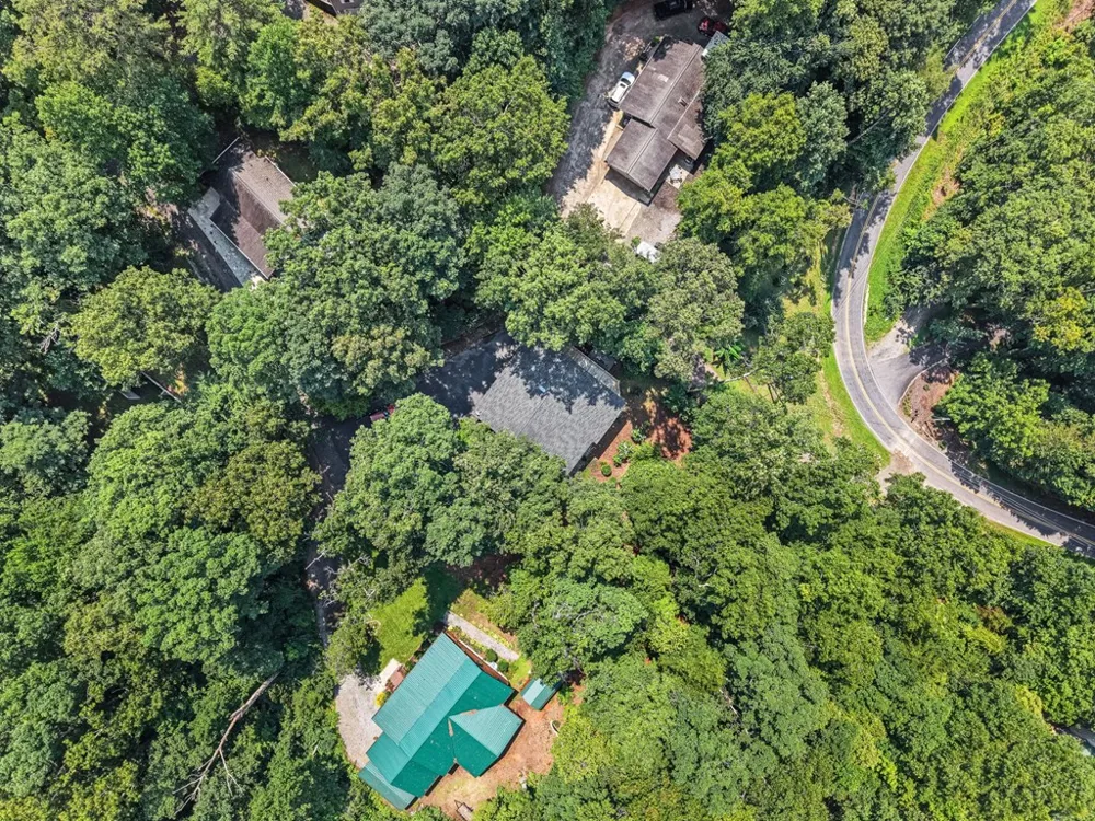 27 Dogwood Hollar Lane Hayesville, NC 28904