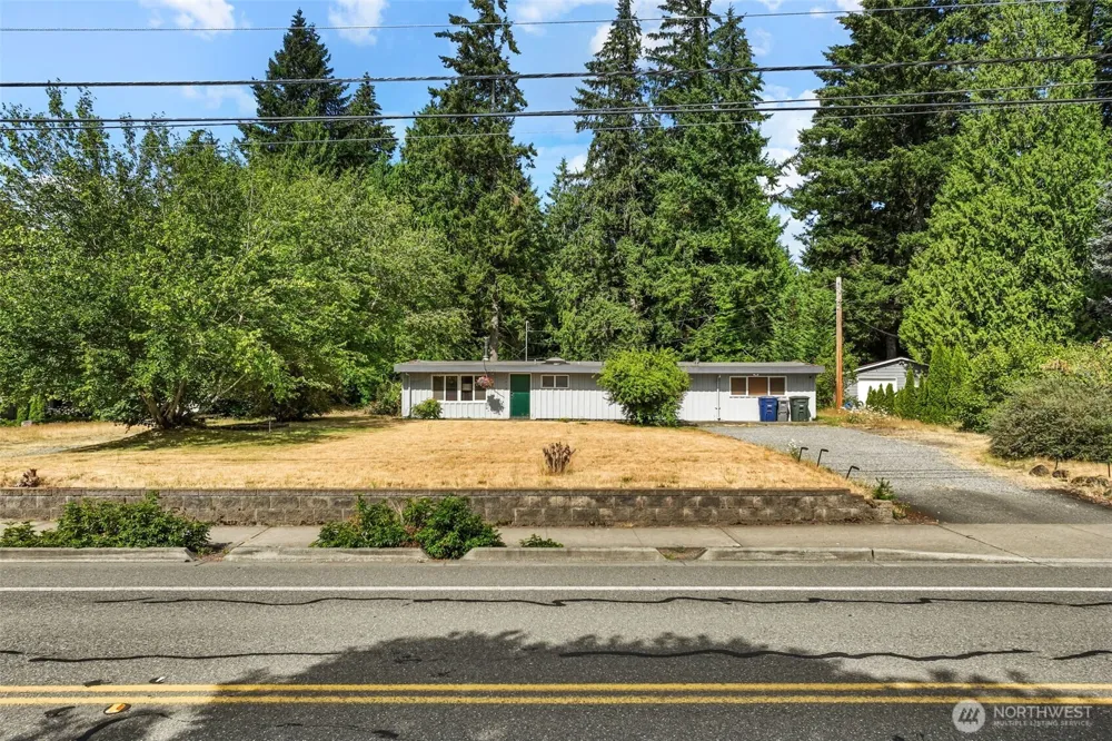 1215 244th Avenue NE Sammamish, WA 98074