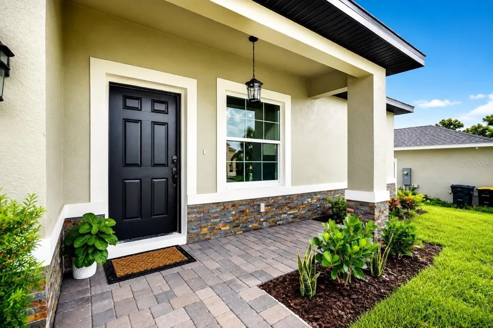1854 SUPERIOR COURT Poinciana, FL 34759