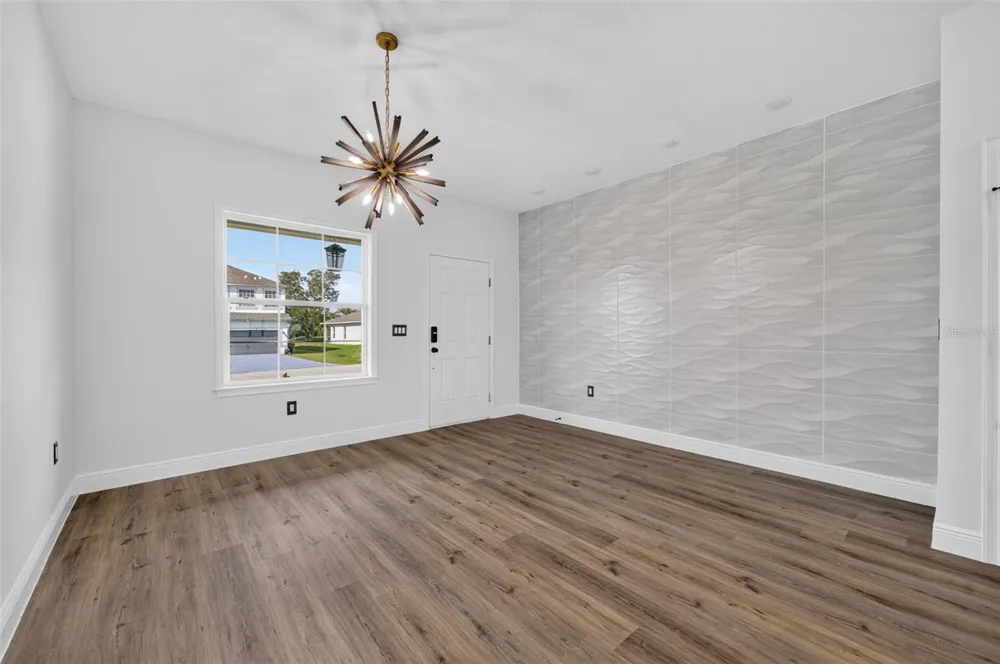 1854 SUPERIOR COURT Poinciana, FL 34759