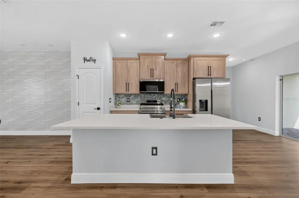 1854 SUPERIOR COURT Poinciana, FL 34759