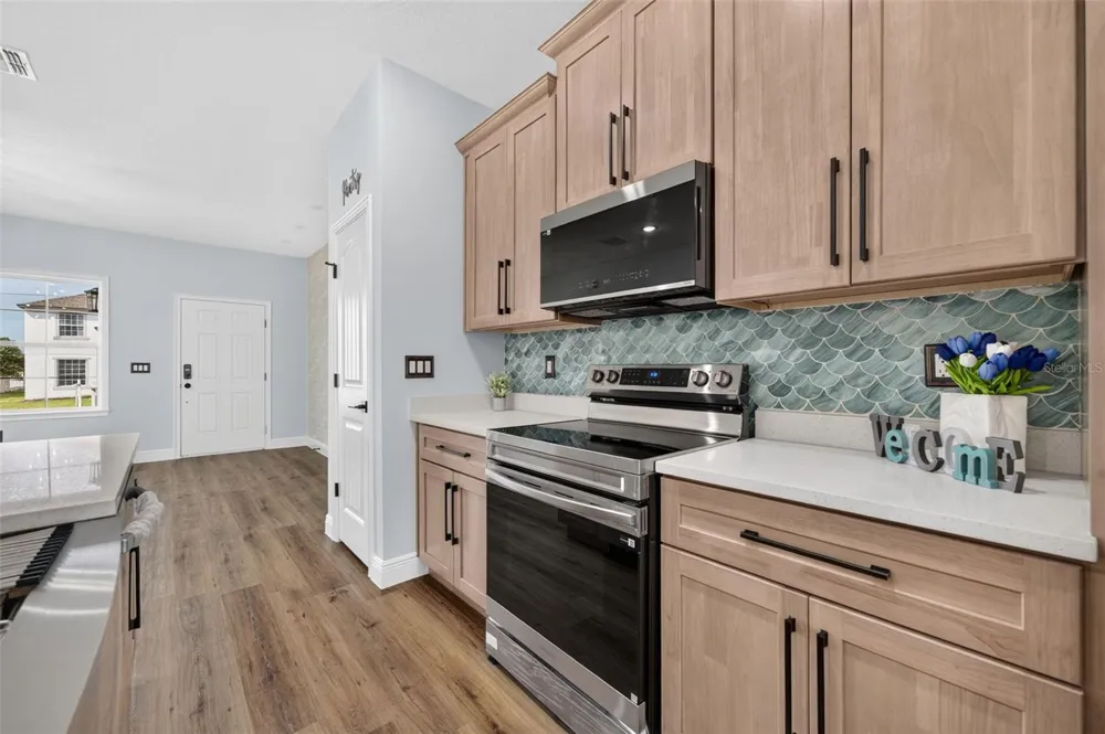 1854 SUPERIOR COURT Poinciana, FL 34759