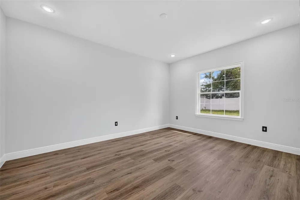 1854 SUPERIOR COURT Poinciana, FL 34759
