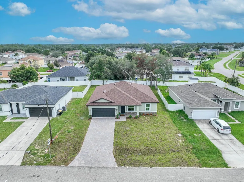 1854 SUPERIOR COURT Poinciana, FL 34759