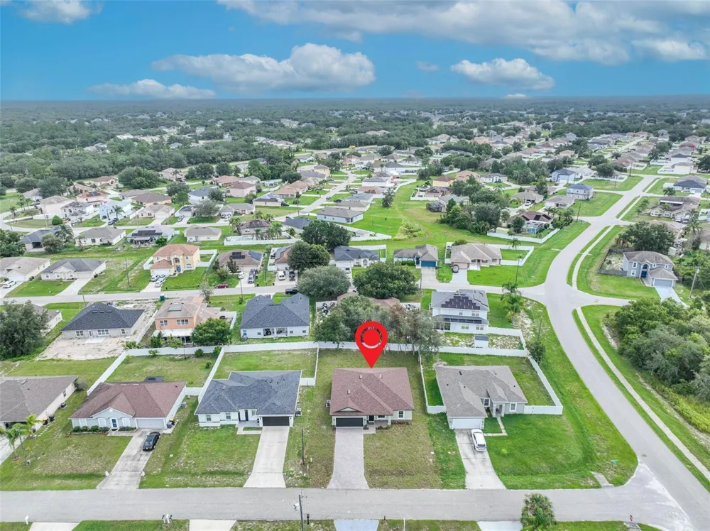 1854 SUPERIOR COURT Poinciana, FL 34759