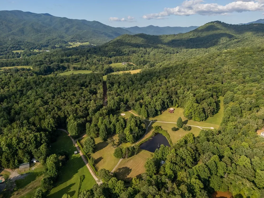Sawyer Cove Road Hayesville, NC 28904