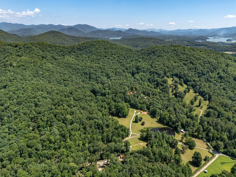 Sawyer Cove Road Hayesville, NC 28904