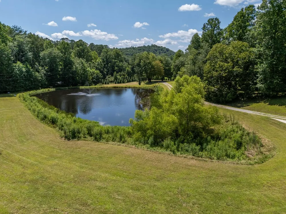 Sawyer Cove Road Hayesville, NC 28904