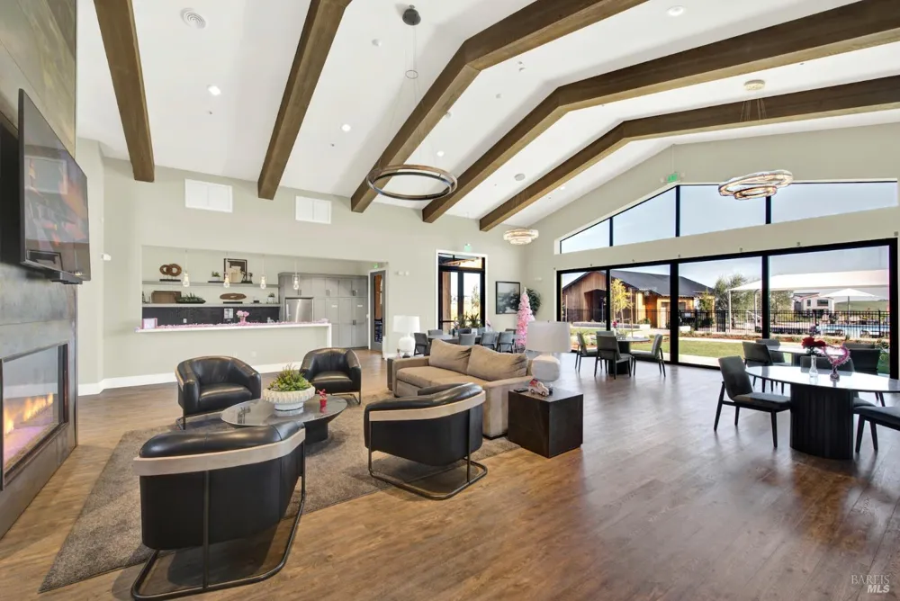 2456 Shore Vista Fairfield, CA 94533