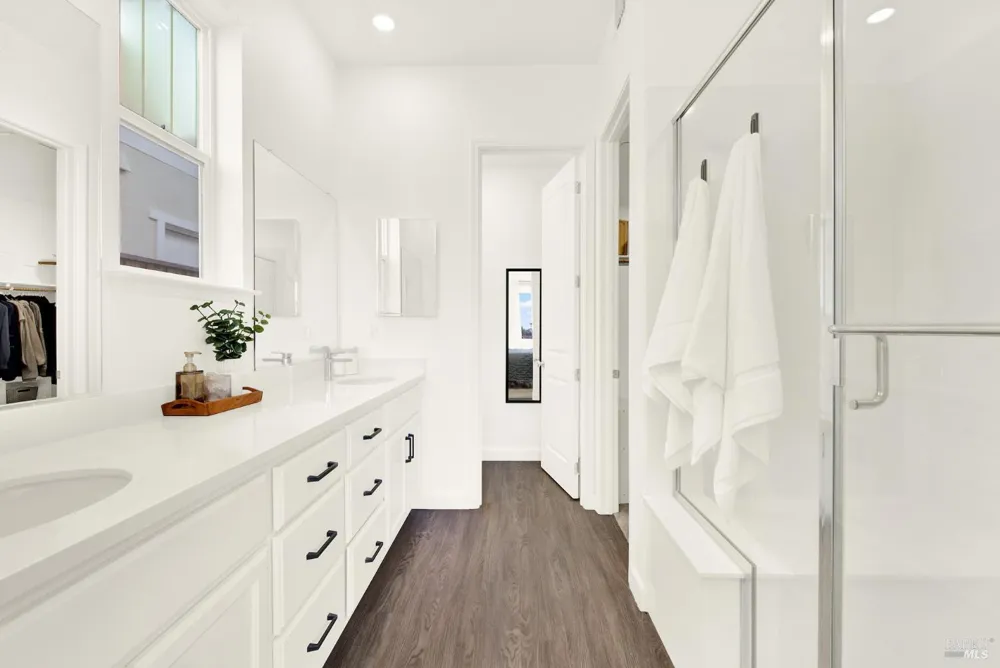 2456 Shore Vista Fairfield, CA 94533