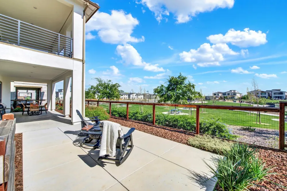 2456 Shore Vista Fairfield, CA 94533