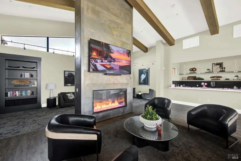 2456 Shore Vista Fairfield, CA 94533