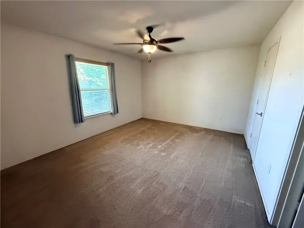 1210 Sacramento Portland, TX 78374