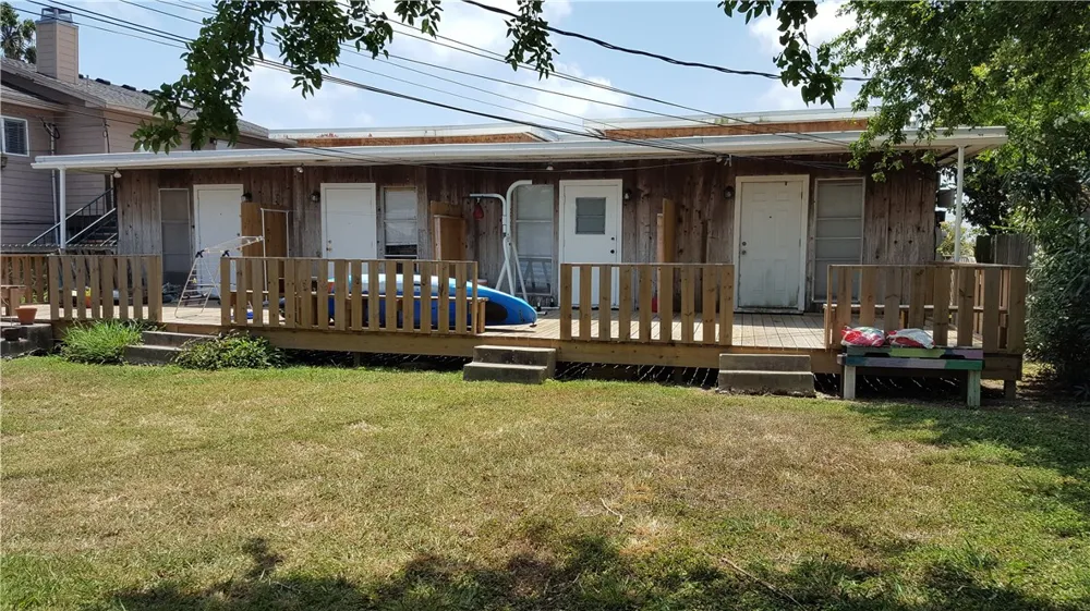 5832 Alameda Street #D Corpus Christi, TX 78412