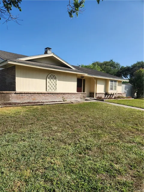 5810 Saint Andrews Drive