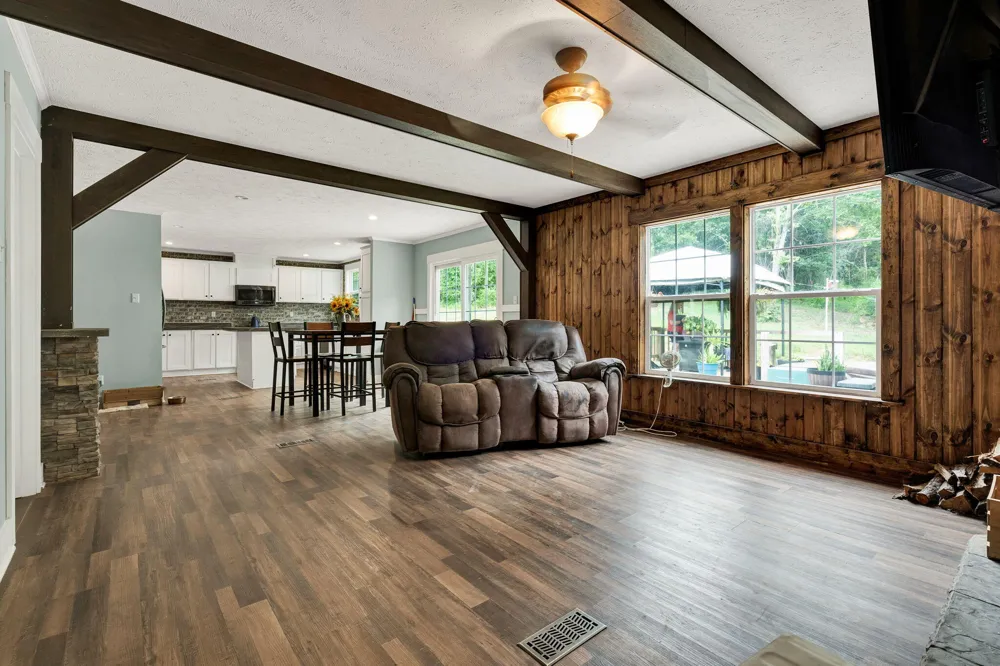326 Mcclure Road Benton, TN 37307