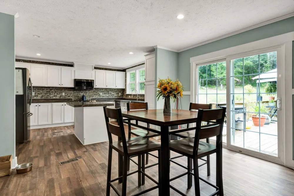 326 Mcclure Road Benton, TN 37307